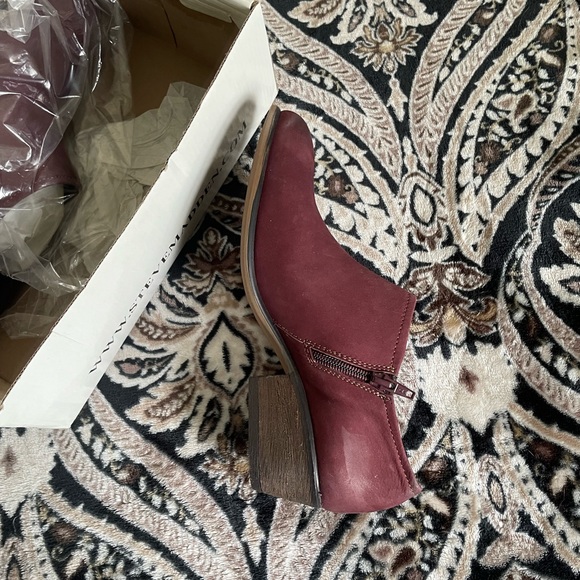 Steve Madden Wine Katyy Ankle Boots - Picture 11 of 15